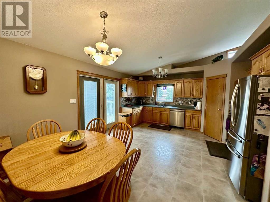 5505 43A STREET Image 10