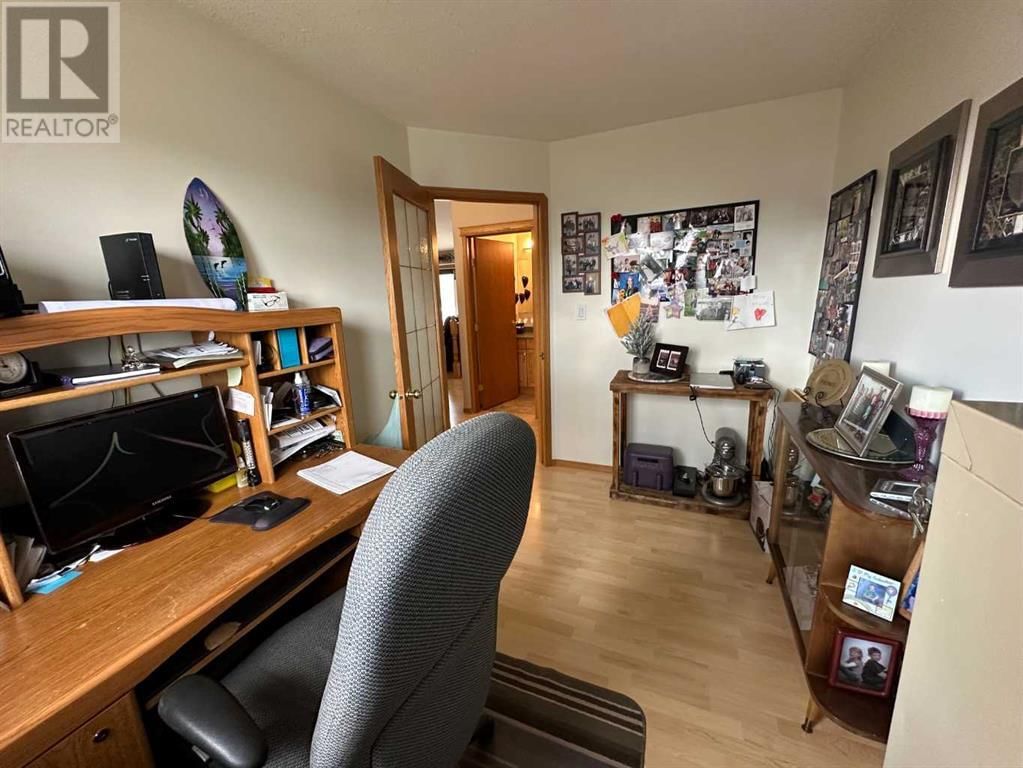 5505 43A STREET Image 14