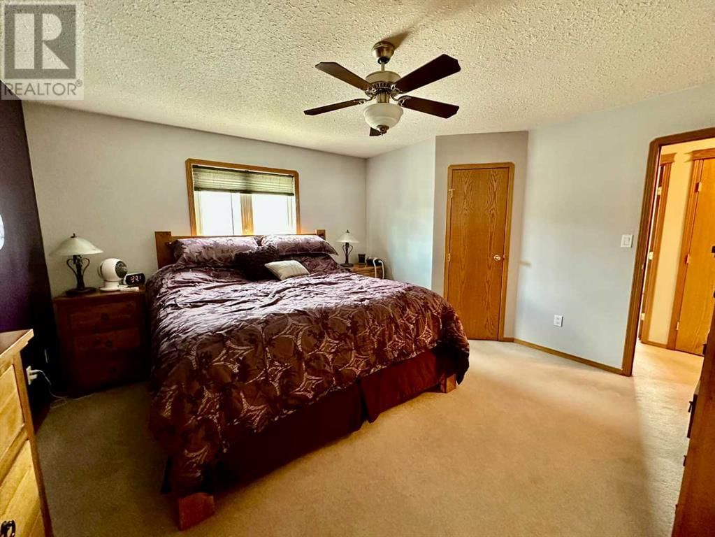 5505 43A STREET Image 18