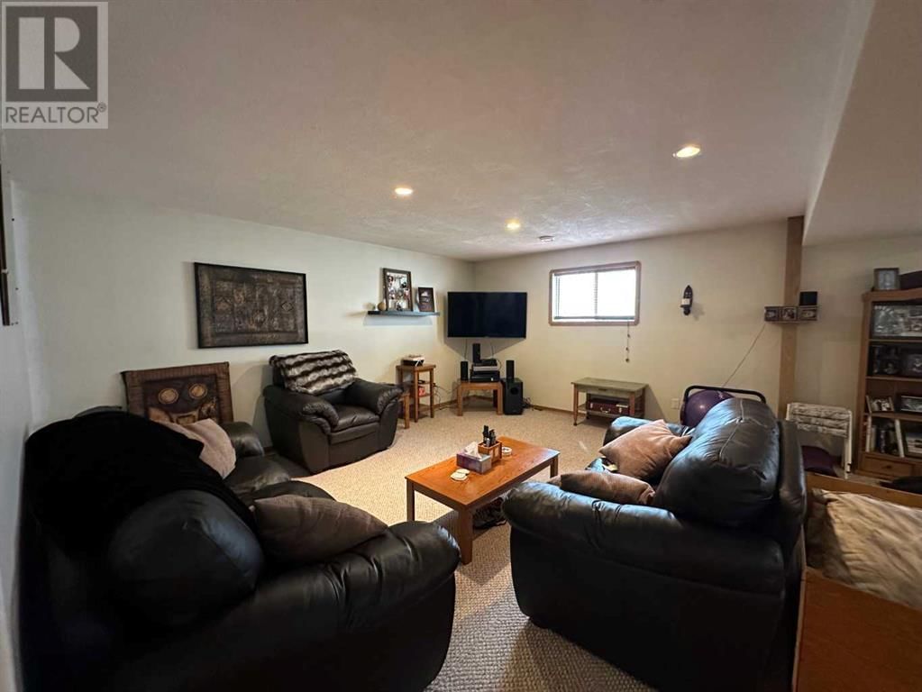 5505 43A STREET Image 20