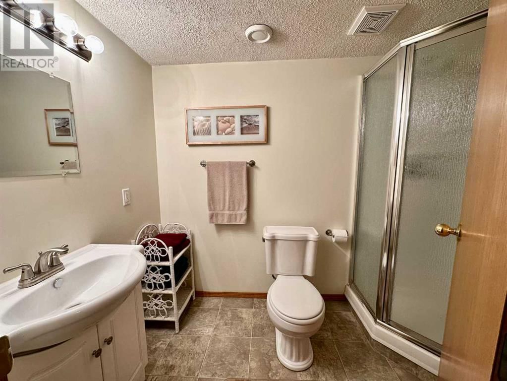 5505 43A STREET Image 27