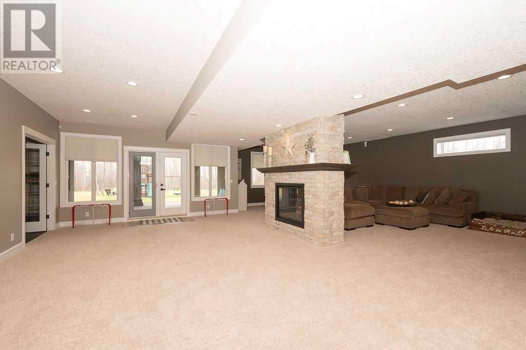 4630 GATEWAY DRIVE Image 29