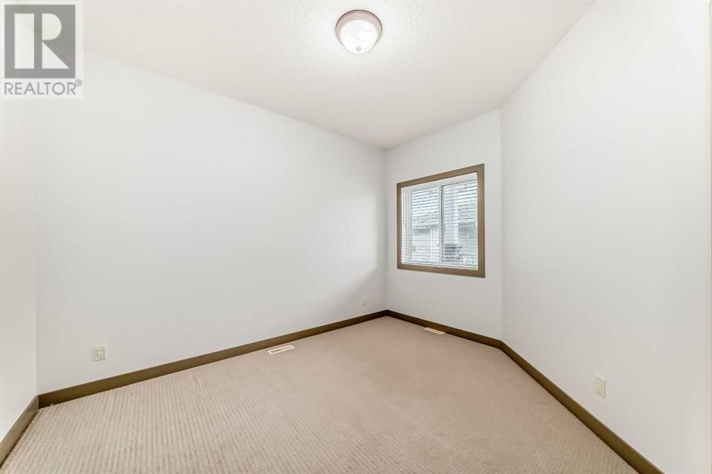 33 SPEARGRASS BOULEVARD Image 24