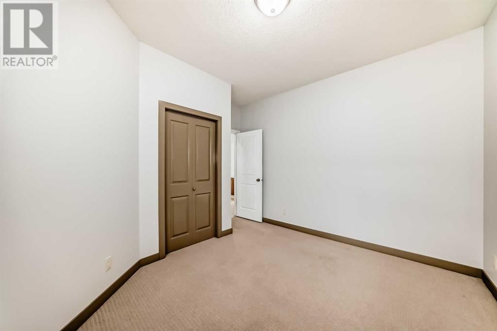 33 SPEARGRASS BOULEVARD Image 25
