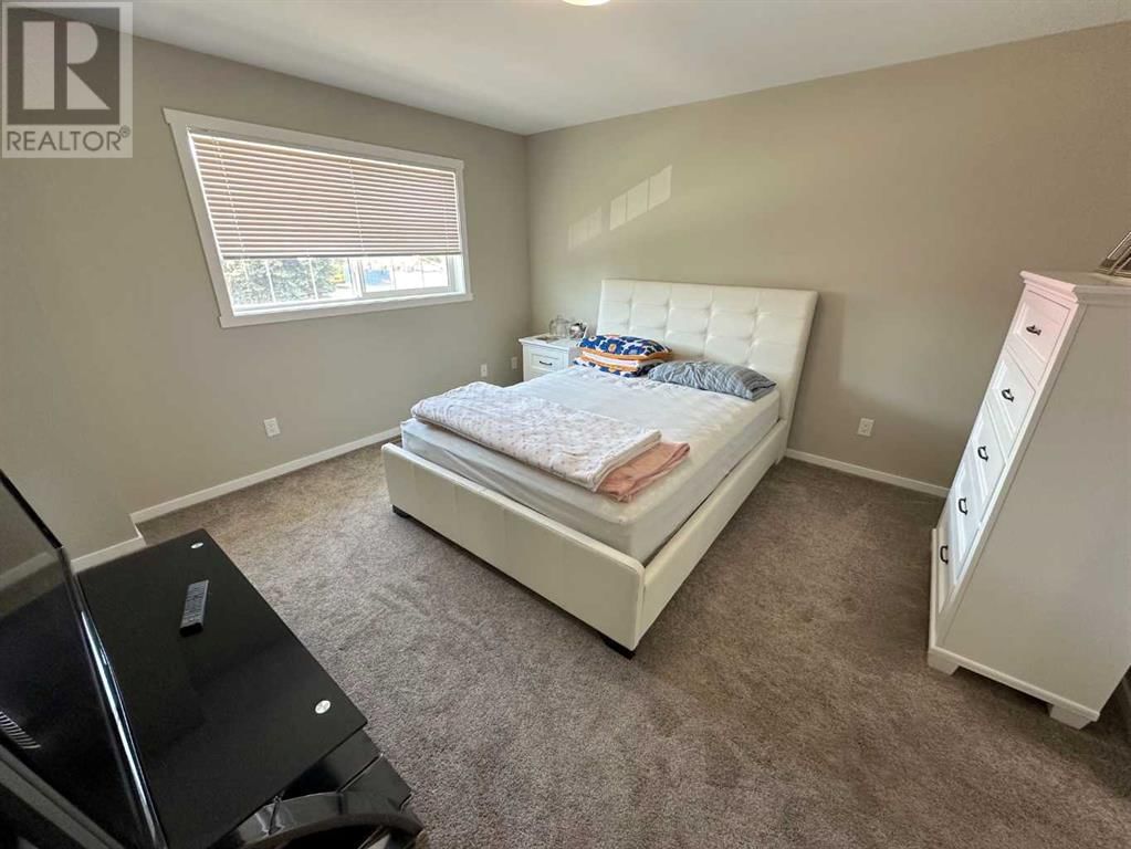 1004 MINTO STREET Image 11