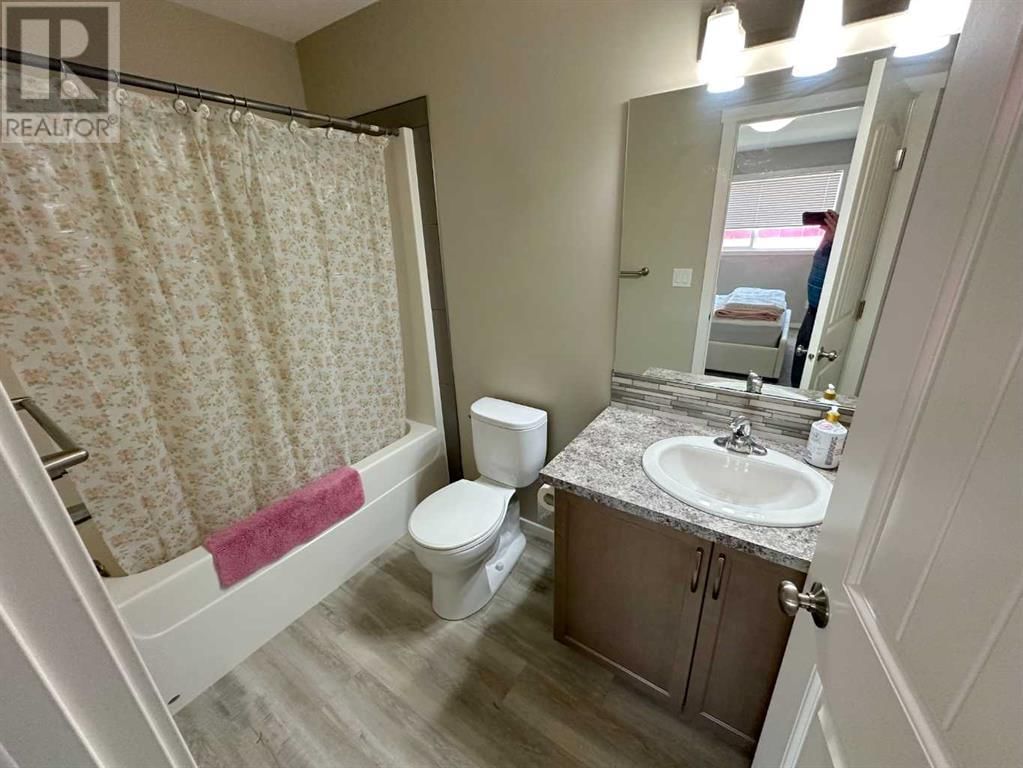 1004 MINTO STREET Image 13