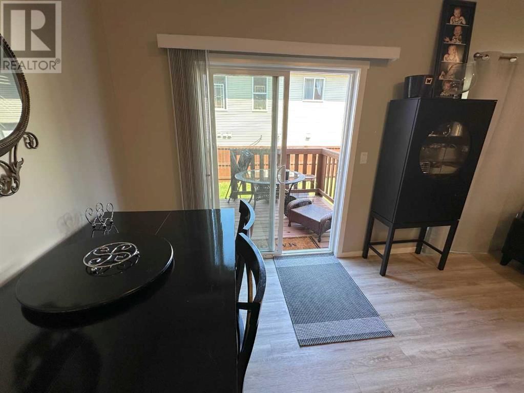 1004 MINTO STREET Image 7