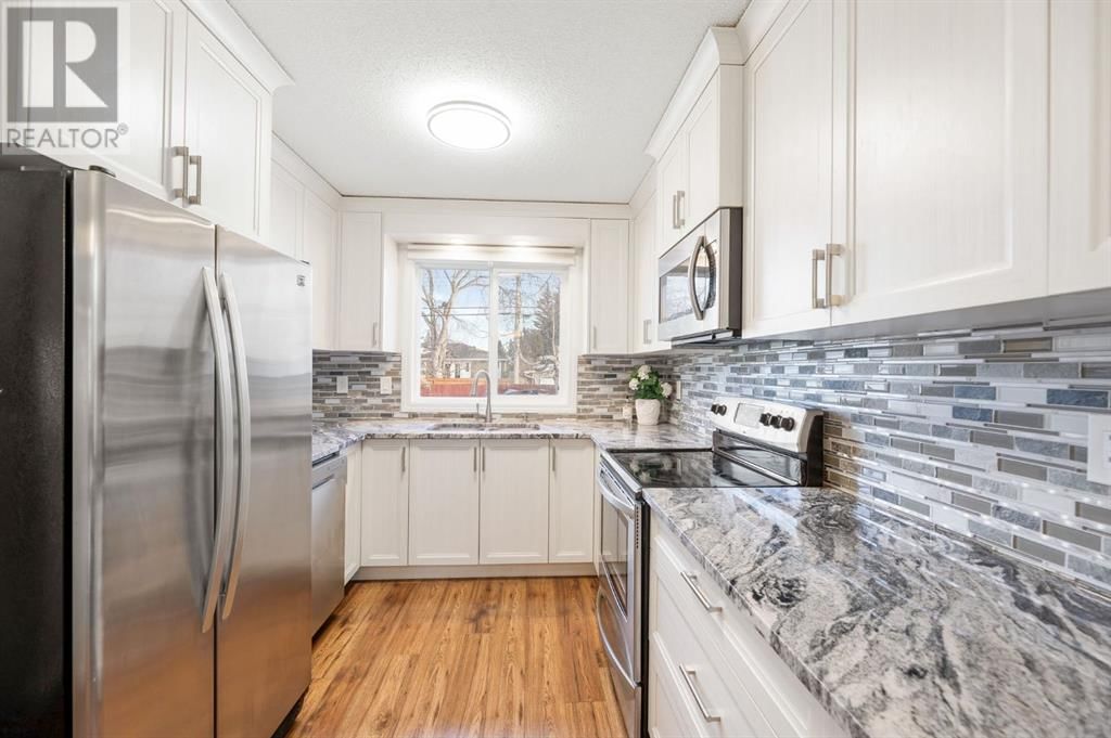 5112 48 STREET NORTHWEST Image 8