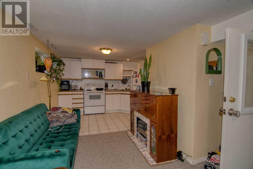 1117 19 Street South Lethbridge, Alberta