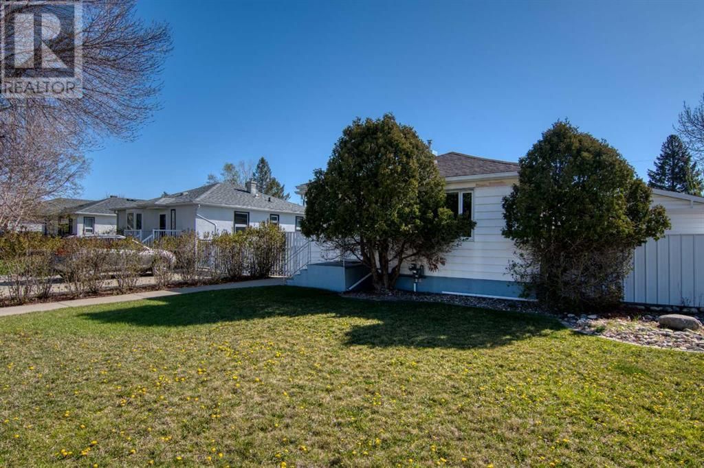 1117 19 Street South Lethbridge, Alberta