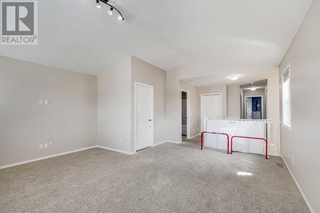 270 KINGS HEIGHTS DRIVE SOUTHEAST Image 14