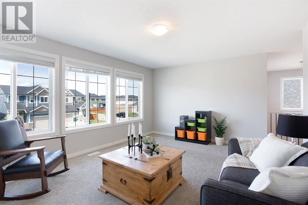 126 BAYVIEW CIRCLE SOUTHWEST Image 18
