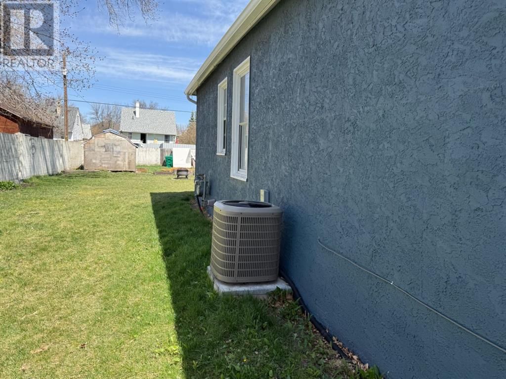 1831 5 Avenue North Lethbridge, Alberta