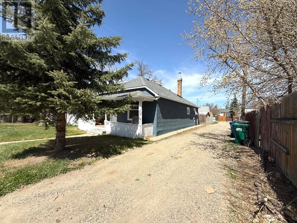 1831 5 Avenue North Lethbridge, Alberta