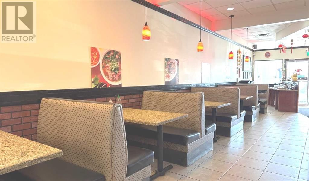9737 MACLEOD TRAIL SOUTHWEST Image 21