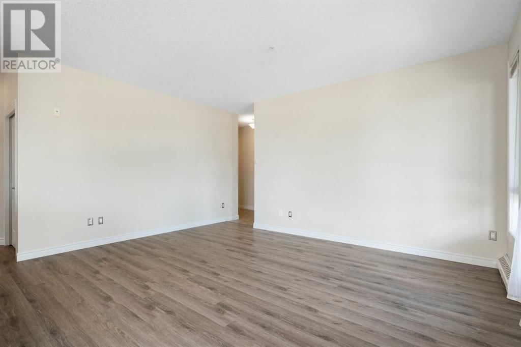 3111 34 AVENUE NORTHWEST Image 13