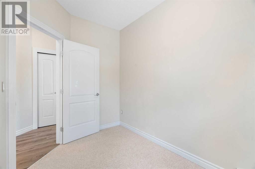 3111 34 AVENUE NORTHWEST Image 22
