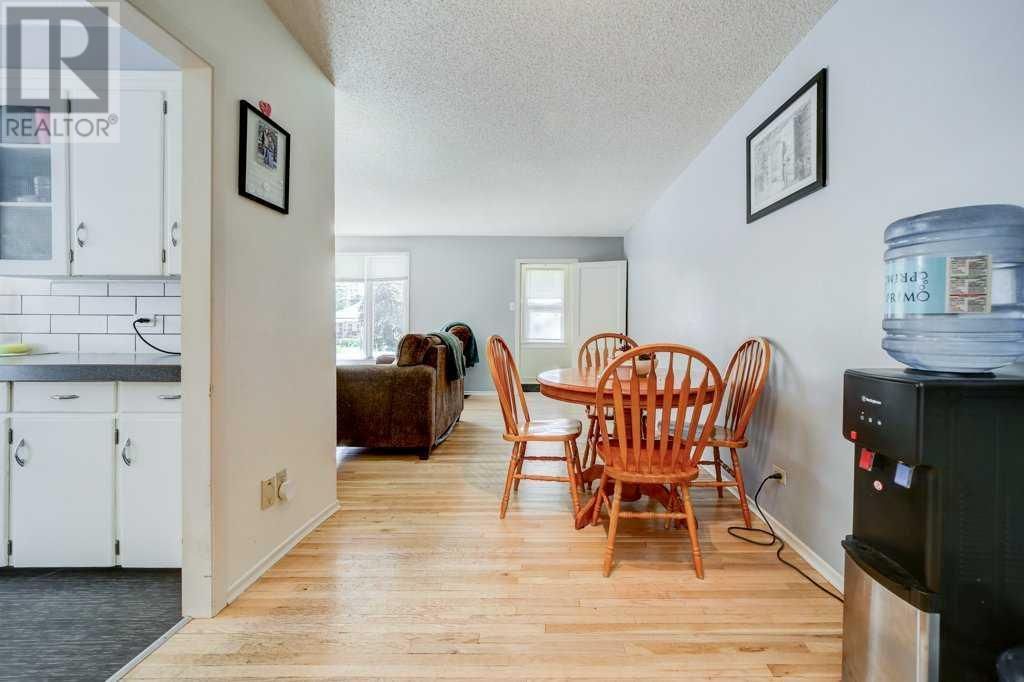 715 15 Street South Lethbridge, Alberta