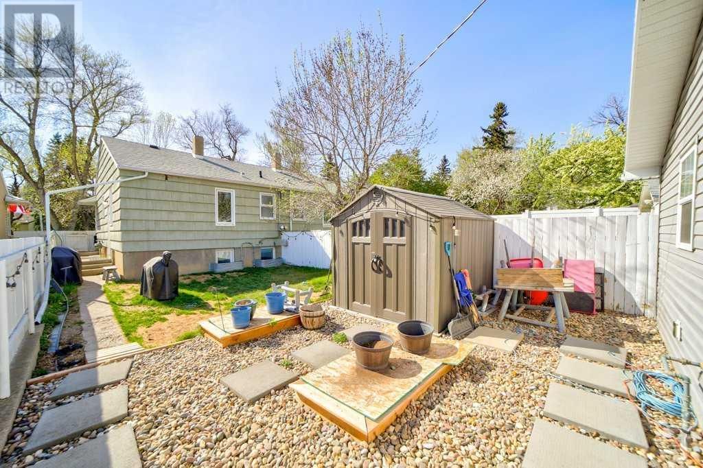 715 15 Street South Lethbridge, Alberta