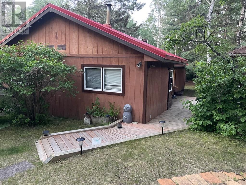 2333 3RD STREET Image 15