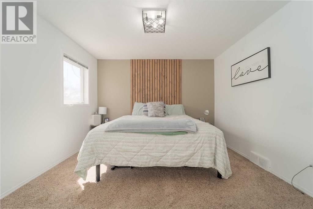1914 7a Avenue North Lethbridge, Alberta