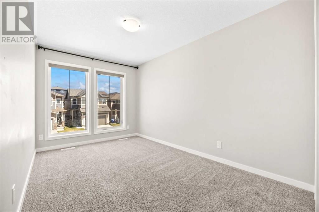 107 LUCAS TERRACE NORTHWEST Image 38