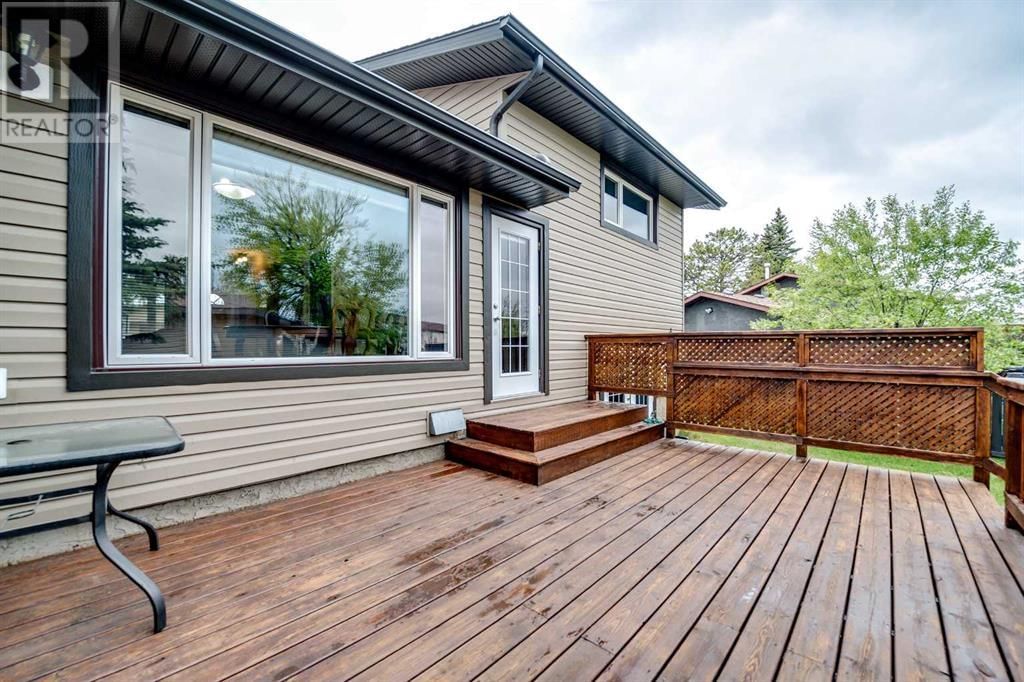 136 MCLEVIN CRESCENT Image 29