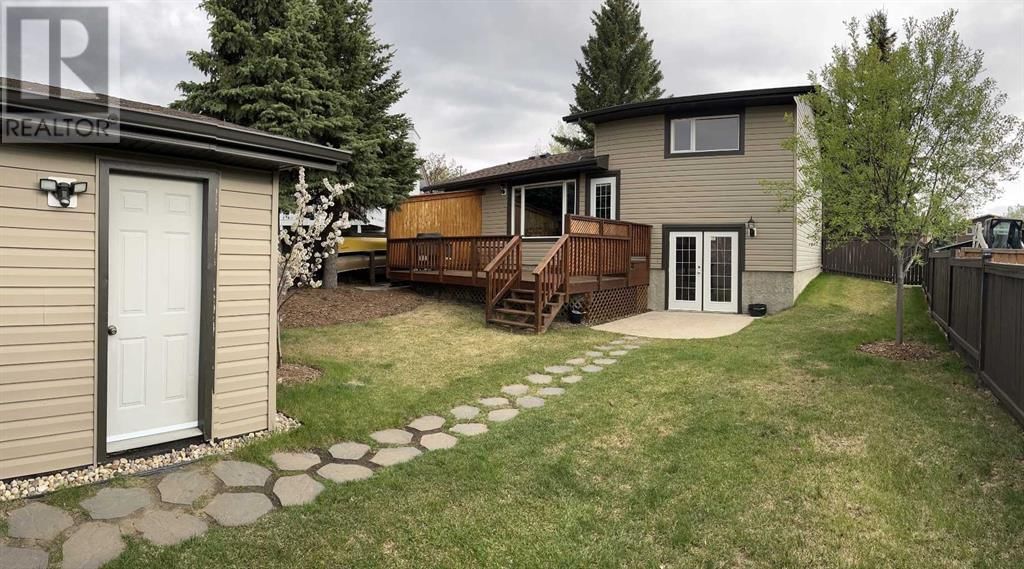 136 MCLEVIN CRESCENT Image 31