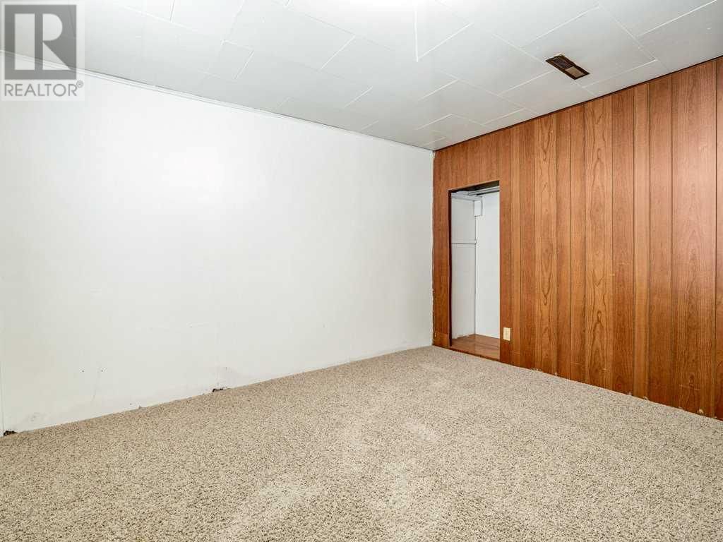 1905 10 Avenue South Lethbridge, Alberta