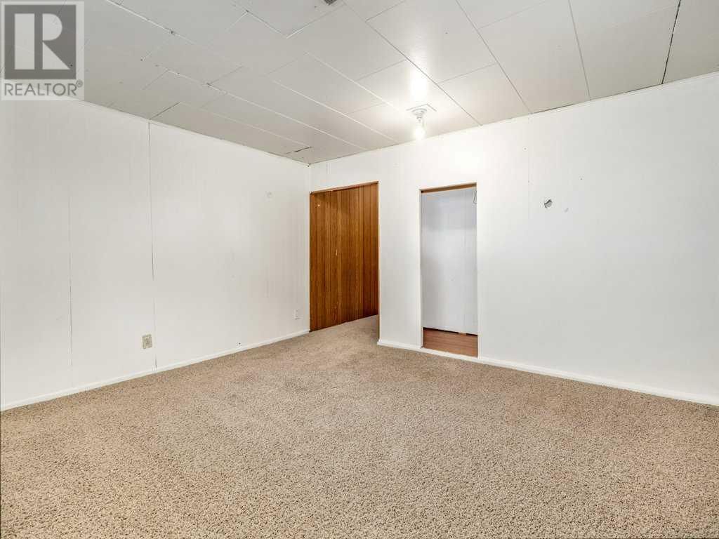 1905 10 Avenue South Lethbridge, Alberta