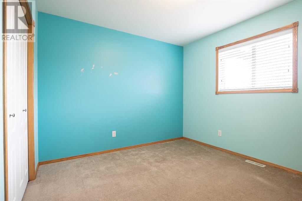 230 MEADOWBROOK DRIVE Image 13