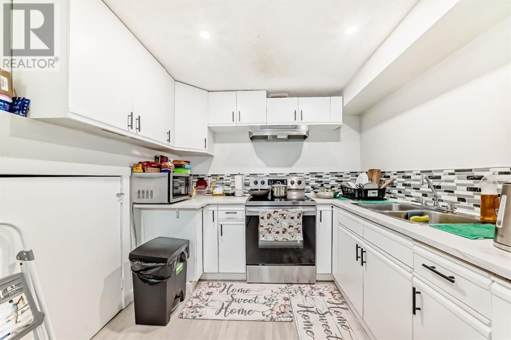 37 ABERDARE CRESCENT NORTHEAST Image 19