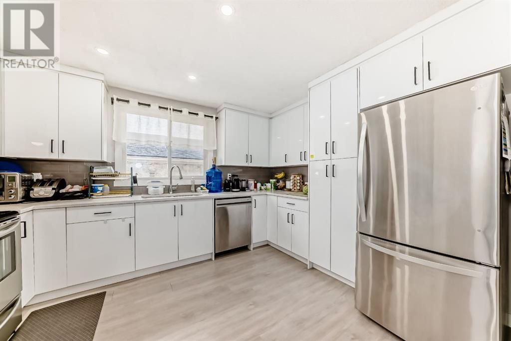 37 ABERDARE CRESCENT NORTHEAST Image 5