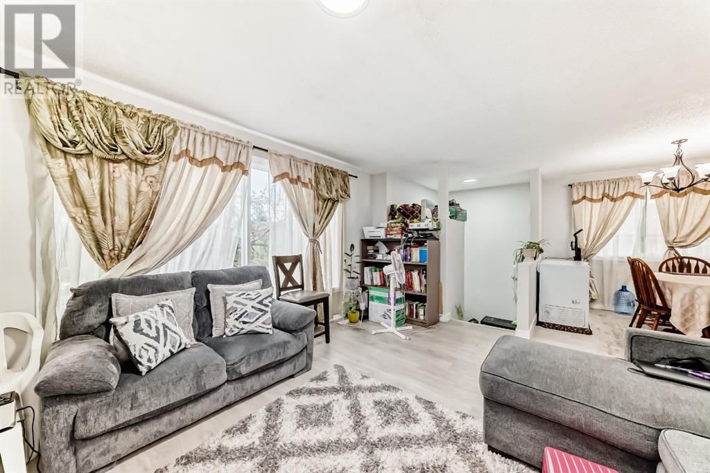 37 ABERDARE CRESCENT NORTHEAST Image 8