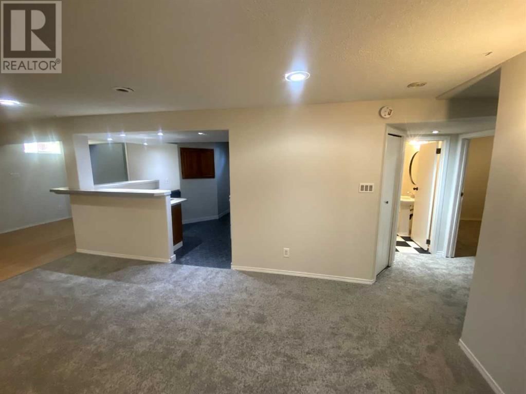 719 23 Street North Lethbridge, Alberta