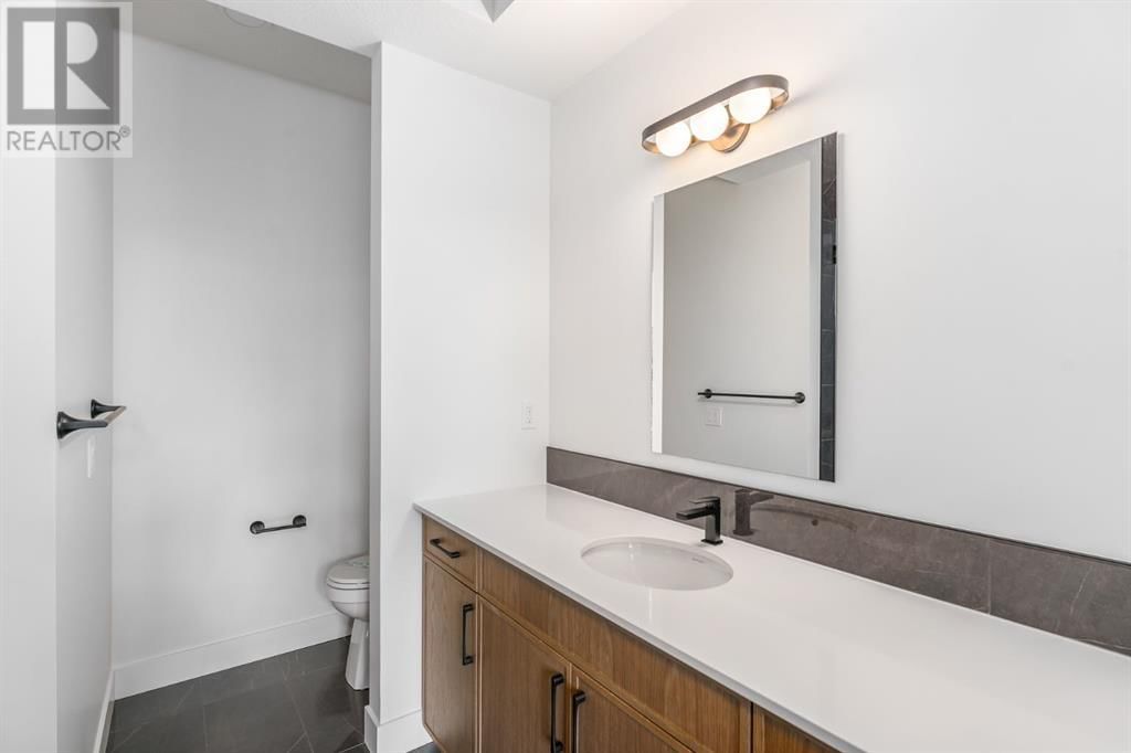 2220 26 AVENUE SOUTHWEST Image 18