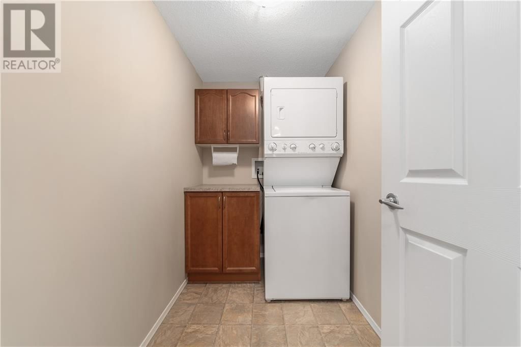 200 COMMUNITY WAY Image 19