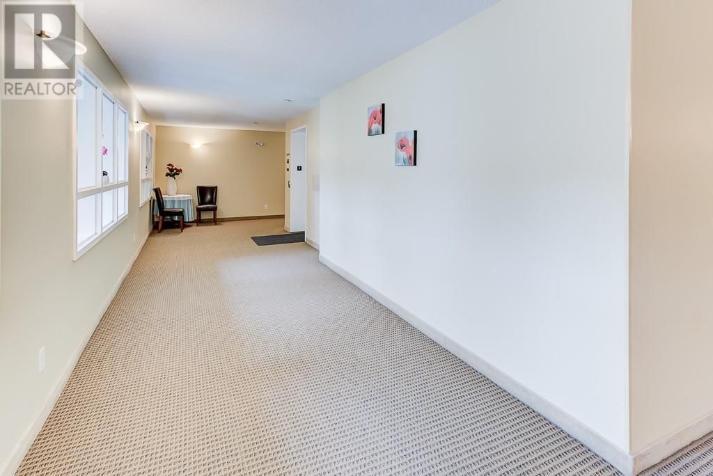 200 COMMUNITY WAY Image 20