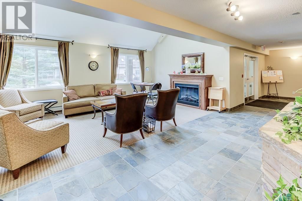 200 COMMUNITY WAY Image 23