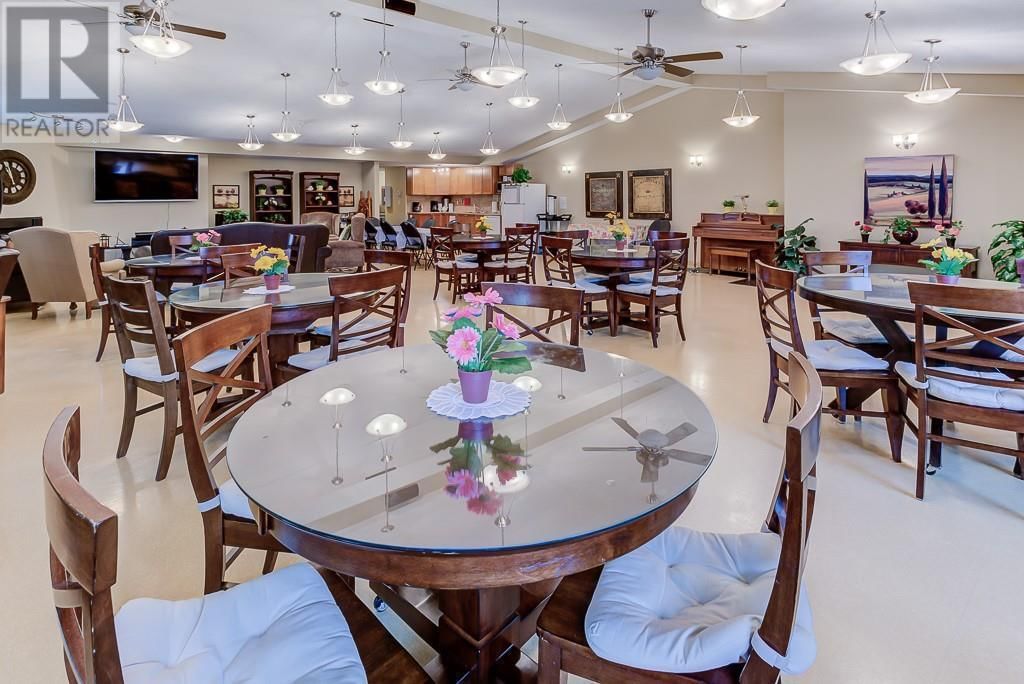 200 COMMUNITY WAY Image 30