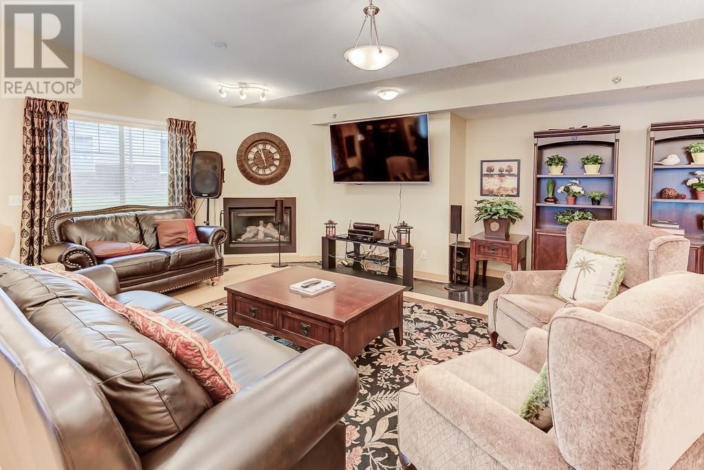 200 COMMUNITY WAY Image 31