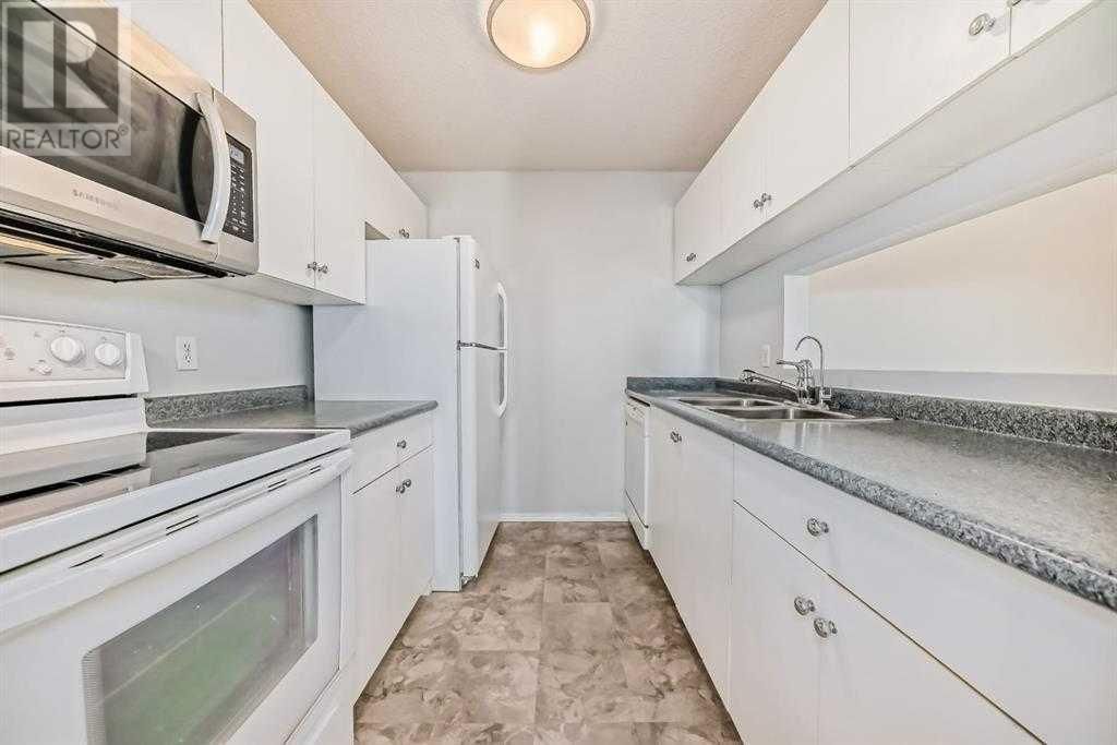 6224 17 AVENUE SOUTHEAST Image 14