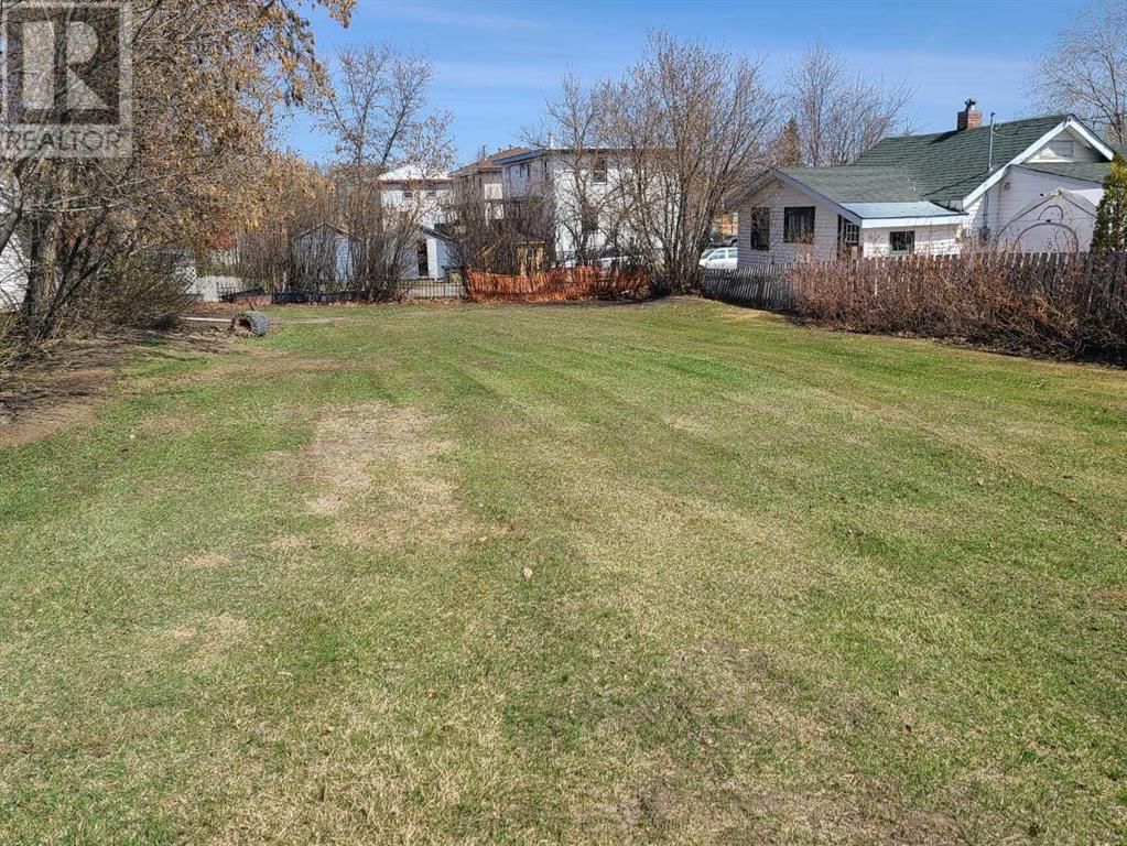 10022 98 STREET Image 4