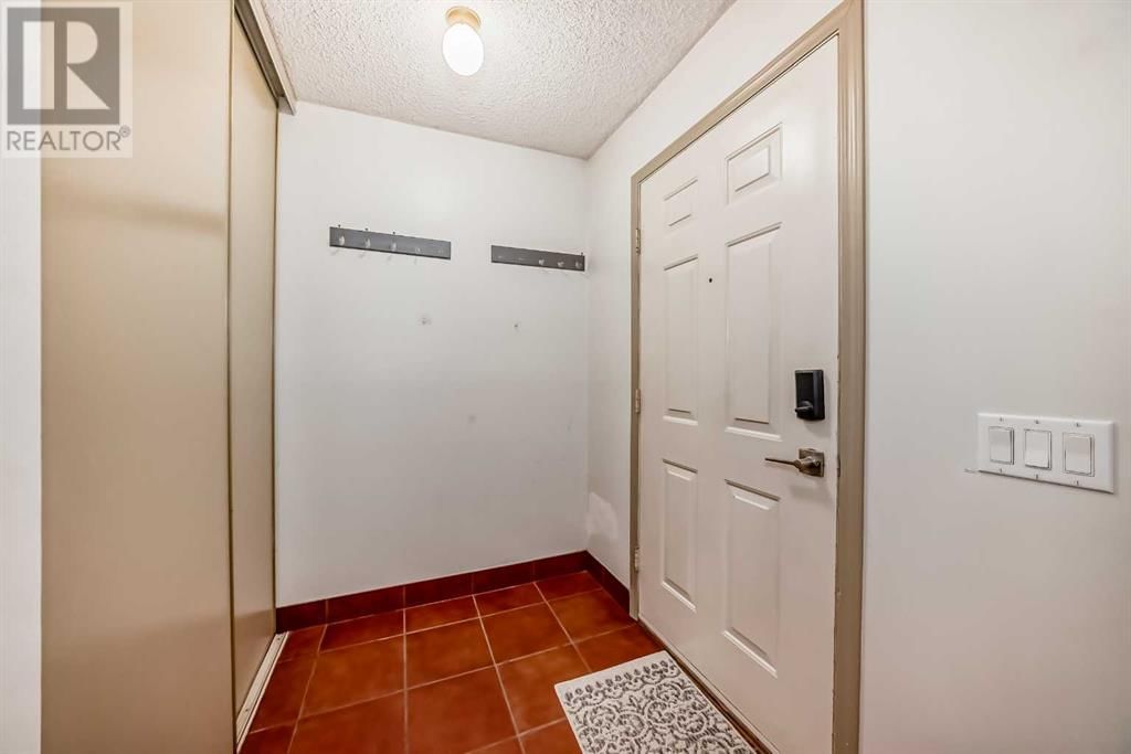 6915 RANCHVIEW DRIVE NORTHWEST Image 3