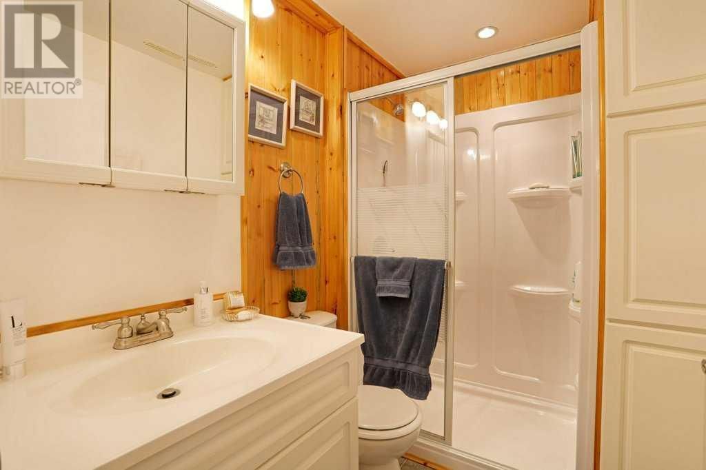 65 EASTBROOK DRIVE EAST Image 31