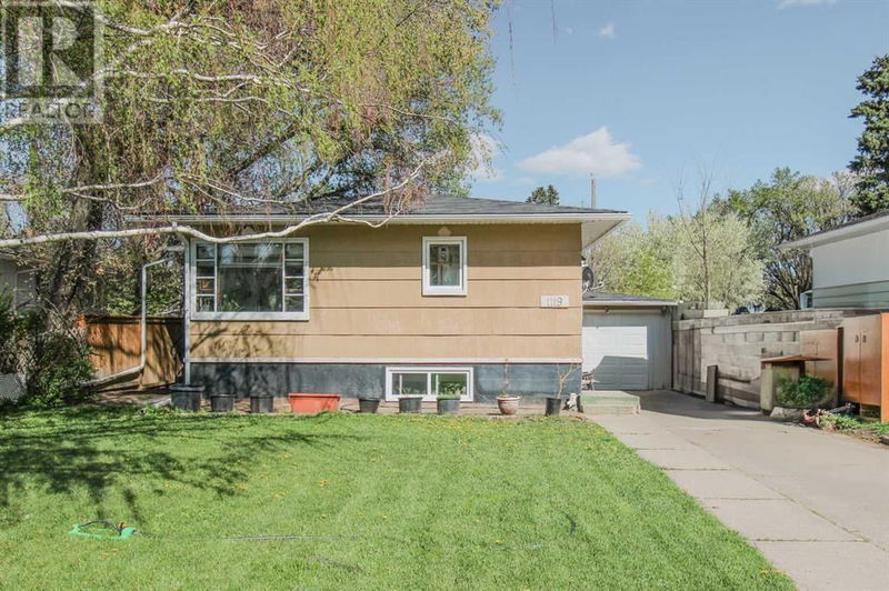1119 17a Street South Lethbridge, Alberta