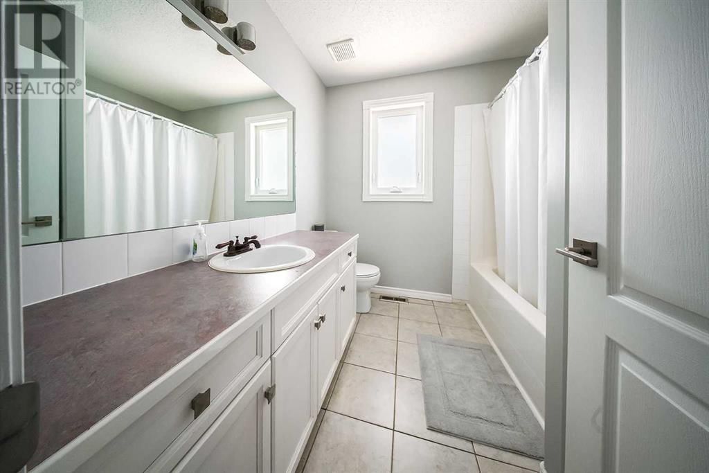 76 Lister Crescent Red Deer, Alberta