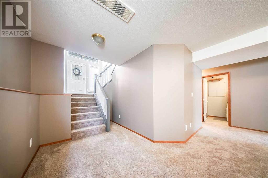 76 Lister Crescent Red Deer, Alberta
