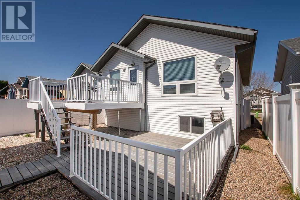 76 Lister Crescent Red Deer, Alberta