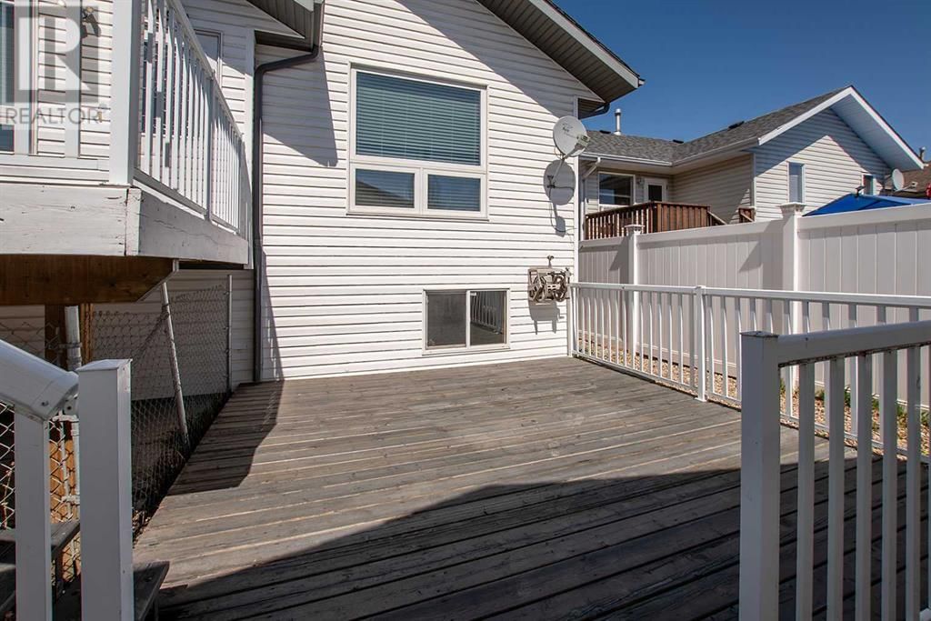 76 Lister Crescent Red Deer, Alberta